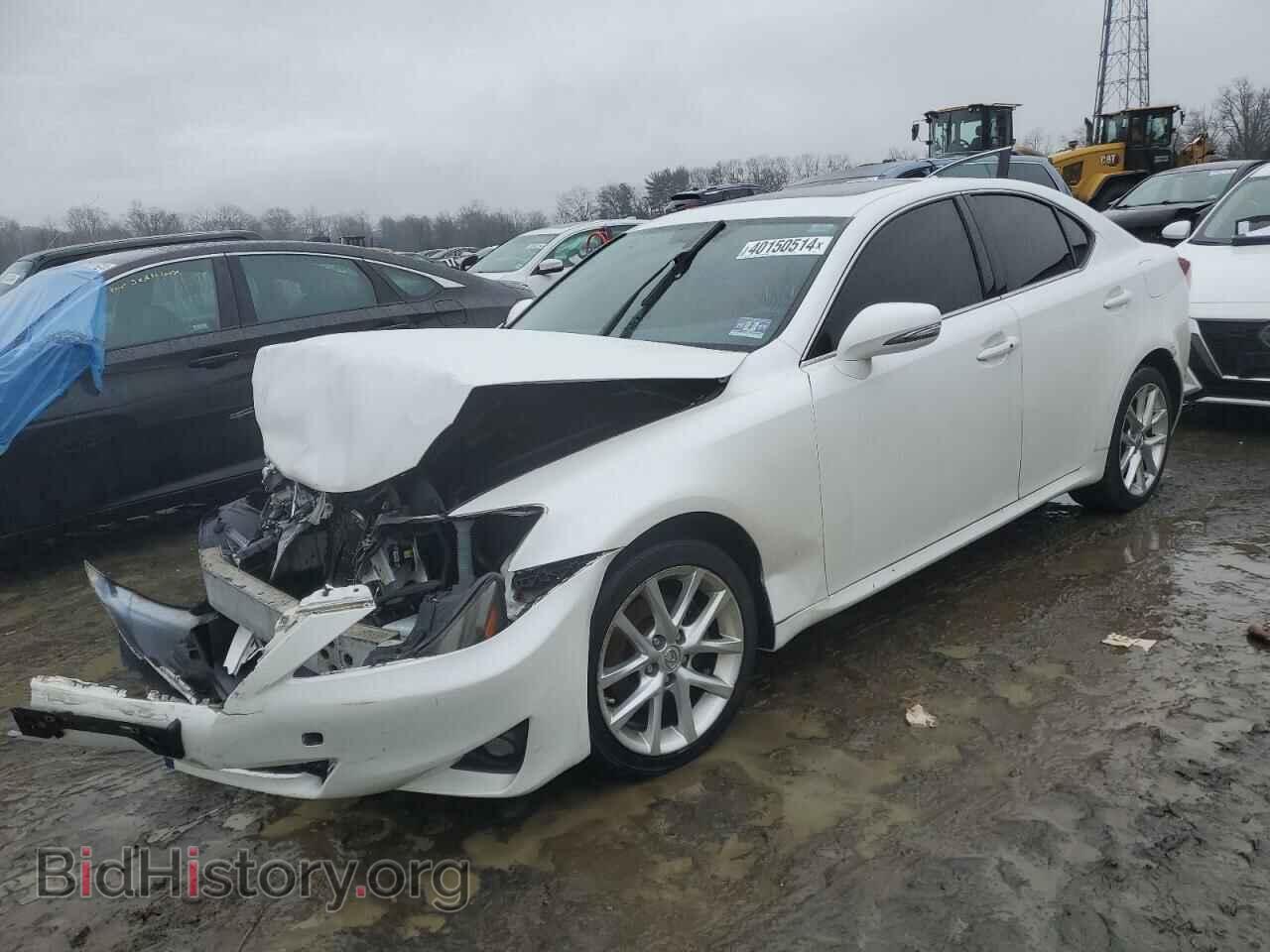 Photo JTHCF5C24C5058866 - LEXUS IS 2012