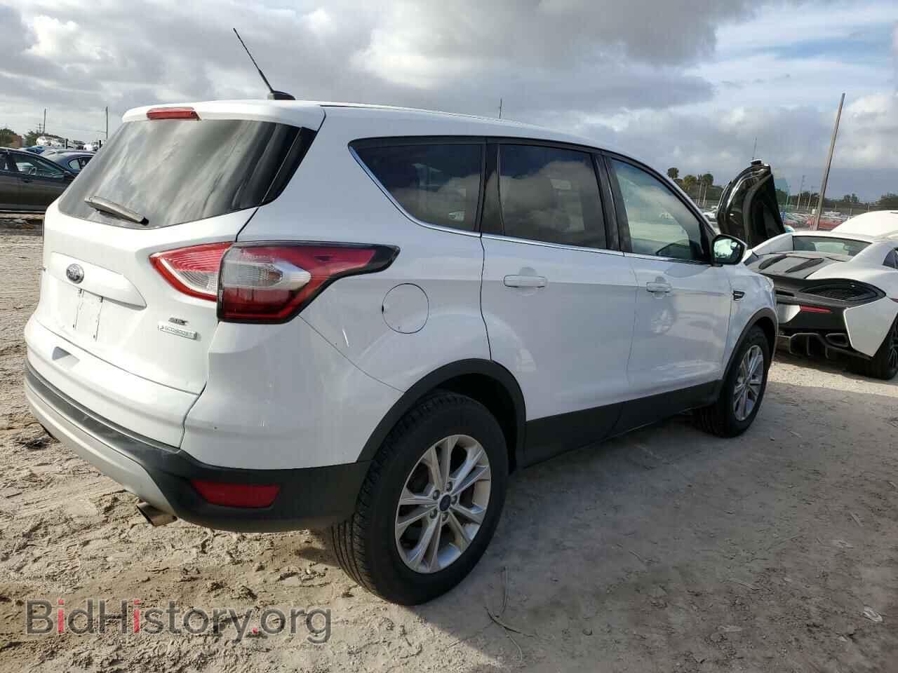 2017 FORD ESCAPE - VIN: 1FMCU0GD5HUB31466 - Фото 3