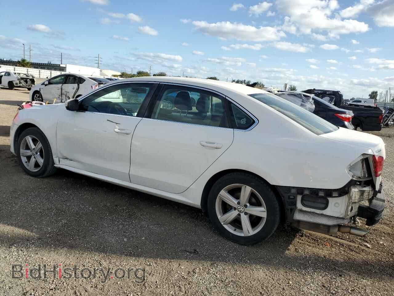 2013 VOLKSWAGEN PASSAT - VIN: 1VWBP7A38DC097732 - Фото 2