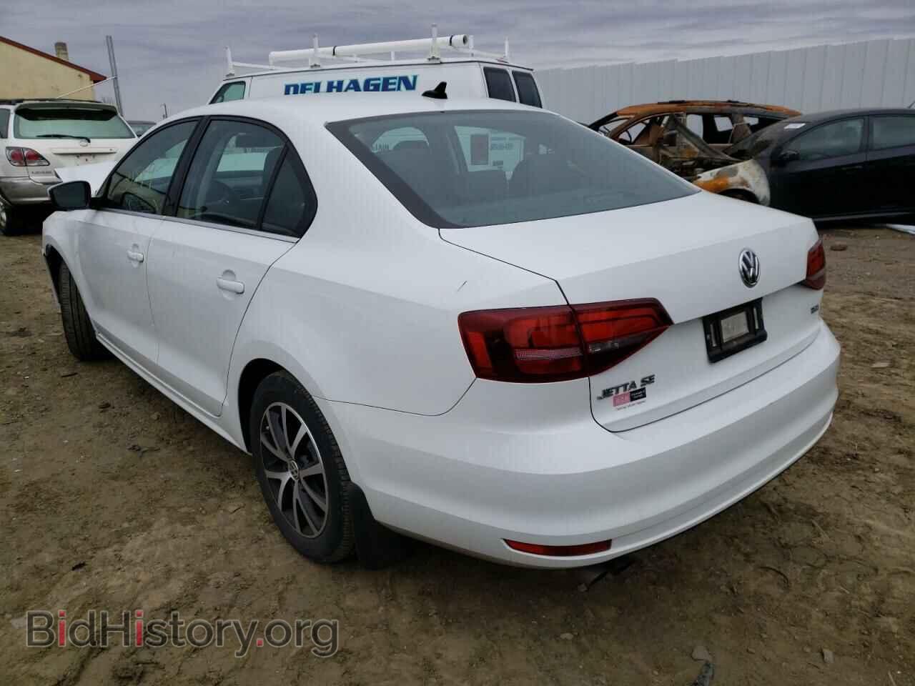 2017 VOLKSWAGEN JETTA - VIN: 3VWDB7AJ5HM235592 - Фото 3
