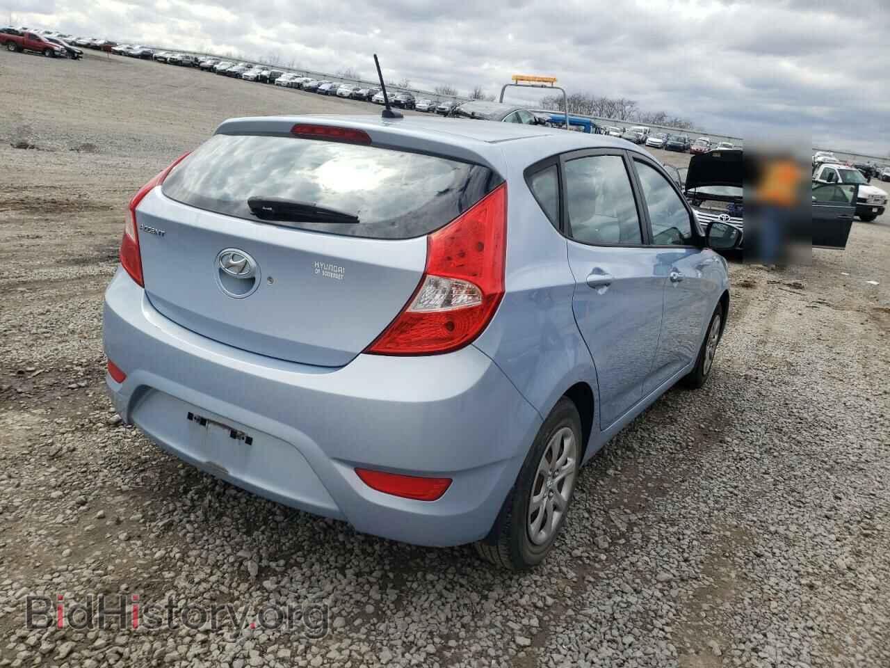 2013 HYUNDAI ACCENT - VIN: KMHCT5AE4DU085267 - Фото 4