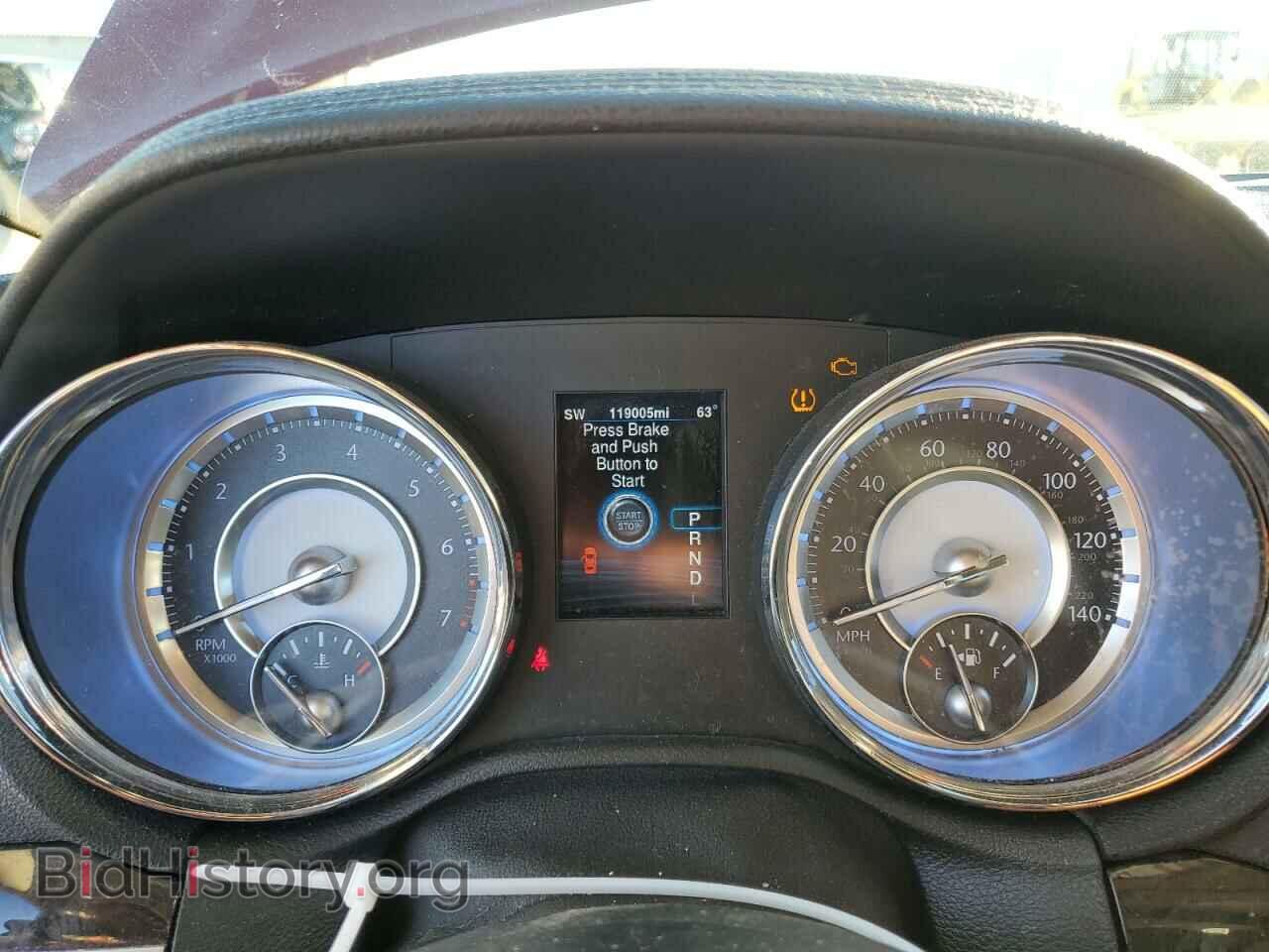 2014 CHRYSLER 300 - VIN: 2C3CCAAG7EH135814 - Фото 9