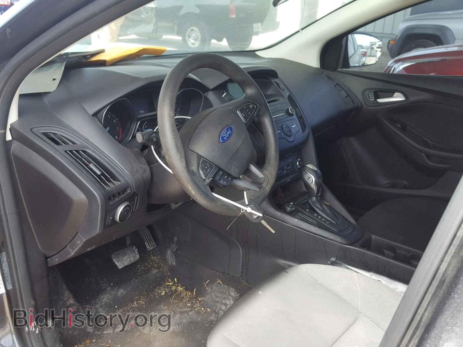 2016 FORD FOCUS - VIN: 1FADP3F27GL225098 - Photo 9