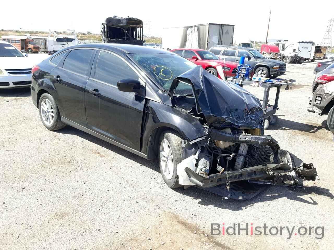 Photo 1FADP3FE8JL259049 - FORD FOCUS 2018