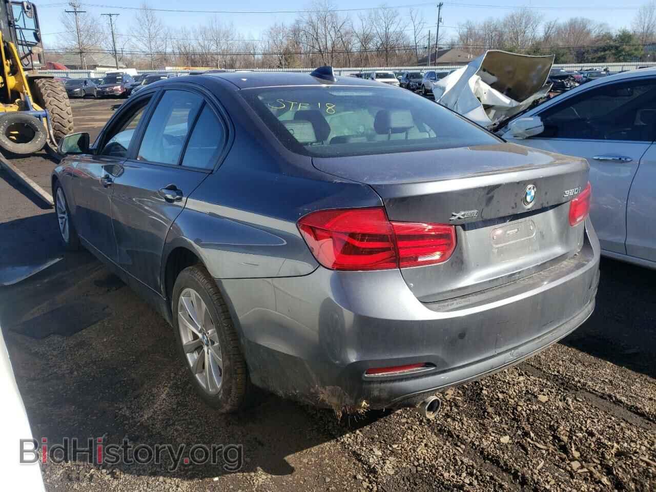 2016 BMW 3 SERIES - VIN: WBA8E3G51GNU01722 - Photo 2