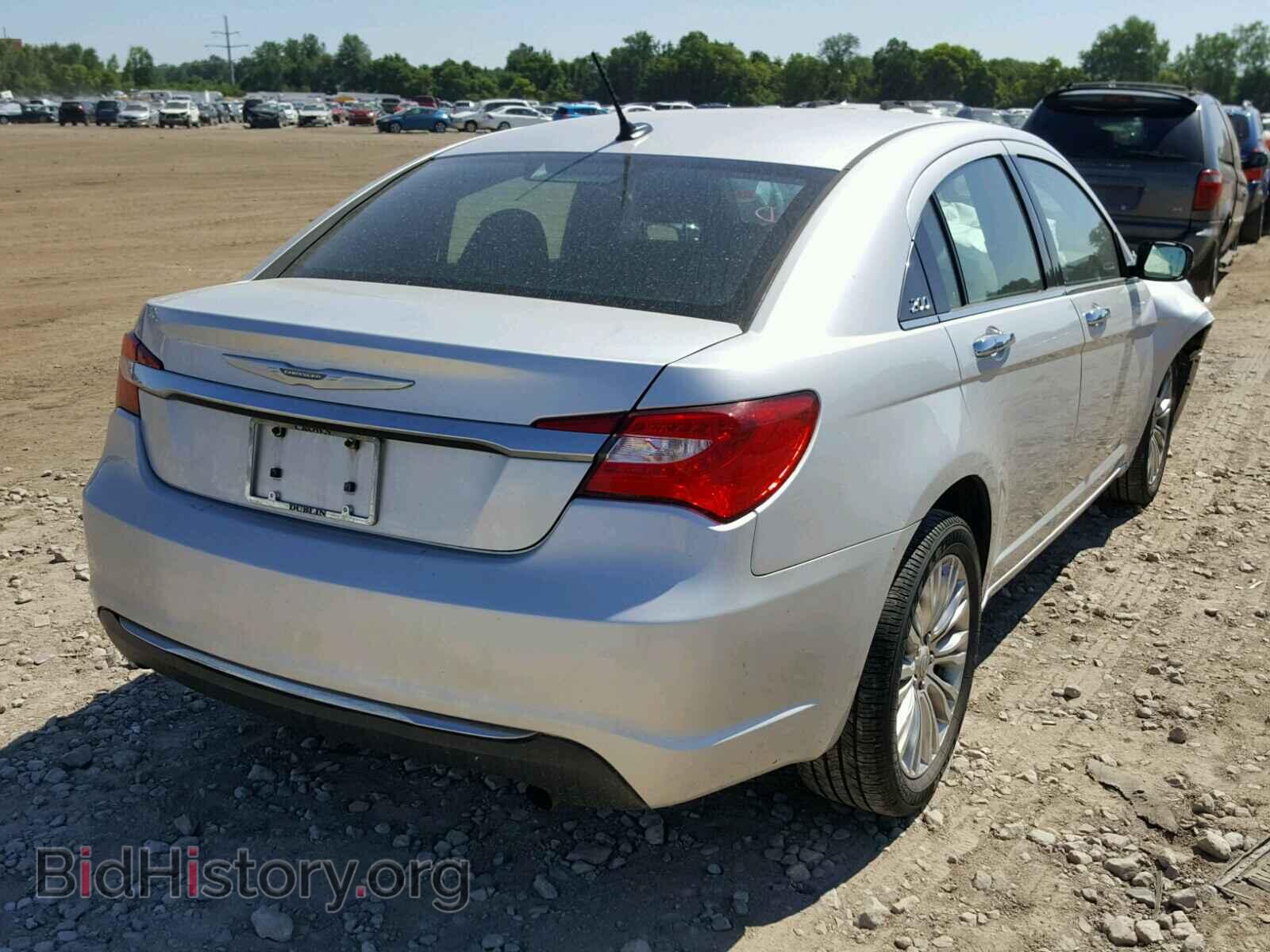 2012 CHRYSLER 200 - VIN: 1C3CCBCB2CN176993 - Фото 4