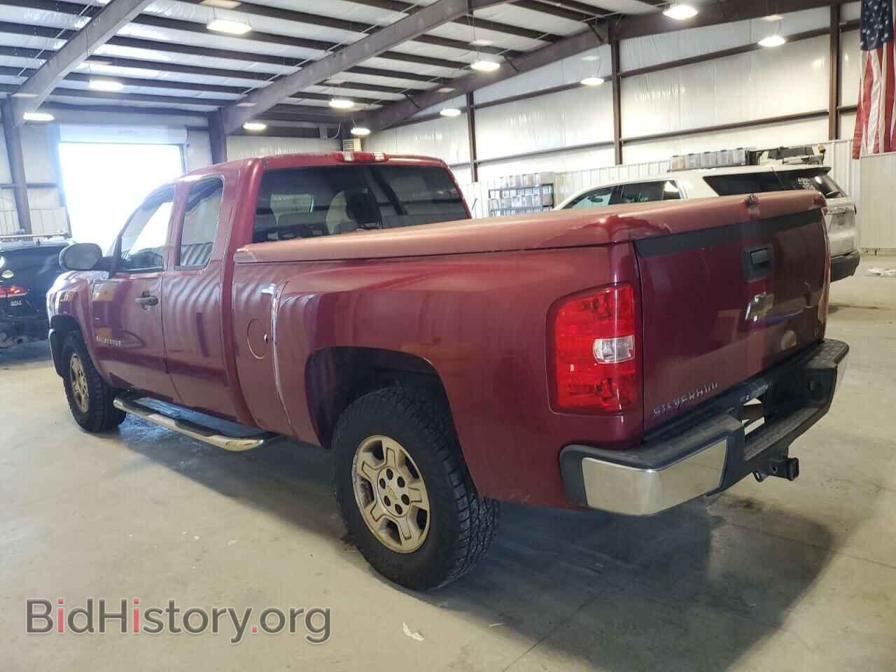 2007 CHEVROLET SILVERADO - VIN: 2GCEC19C271589258 - Фото 2