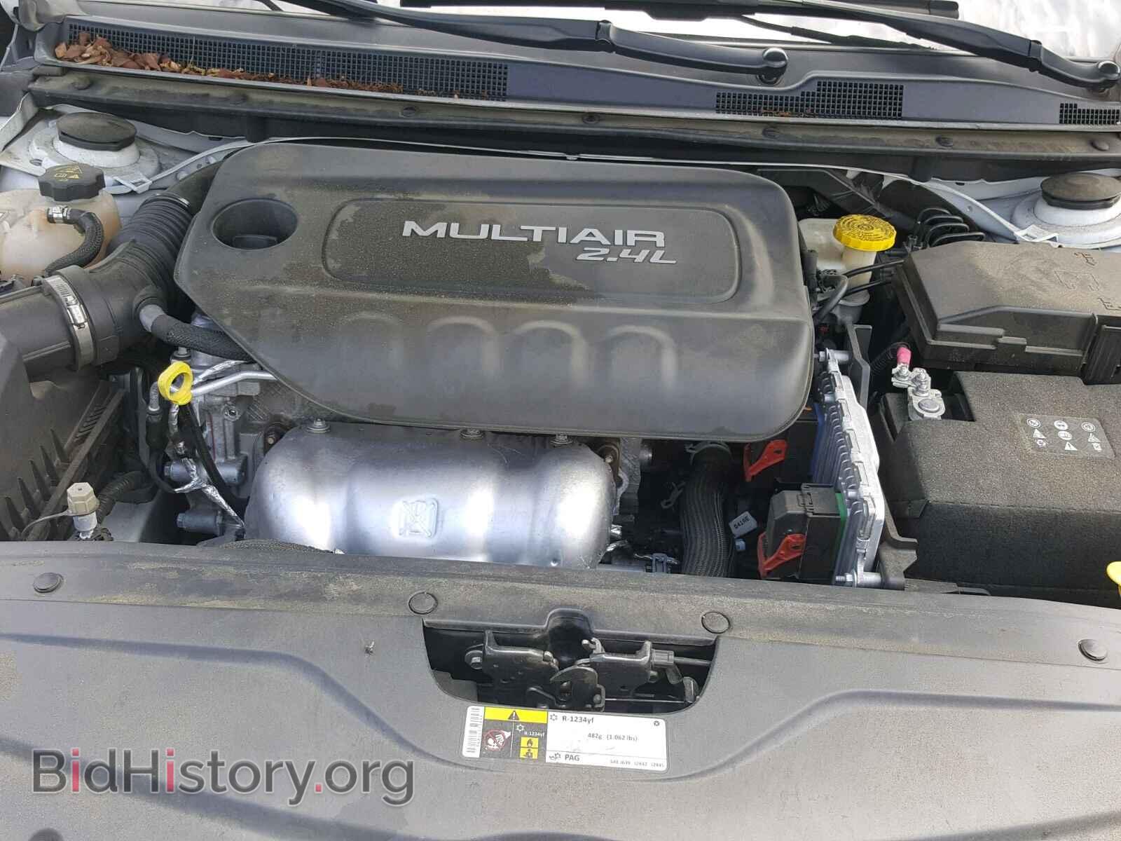 2016 CHRYSLER 200 - VIN: 1C3CCCAB6GN116553 - Photo 7