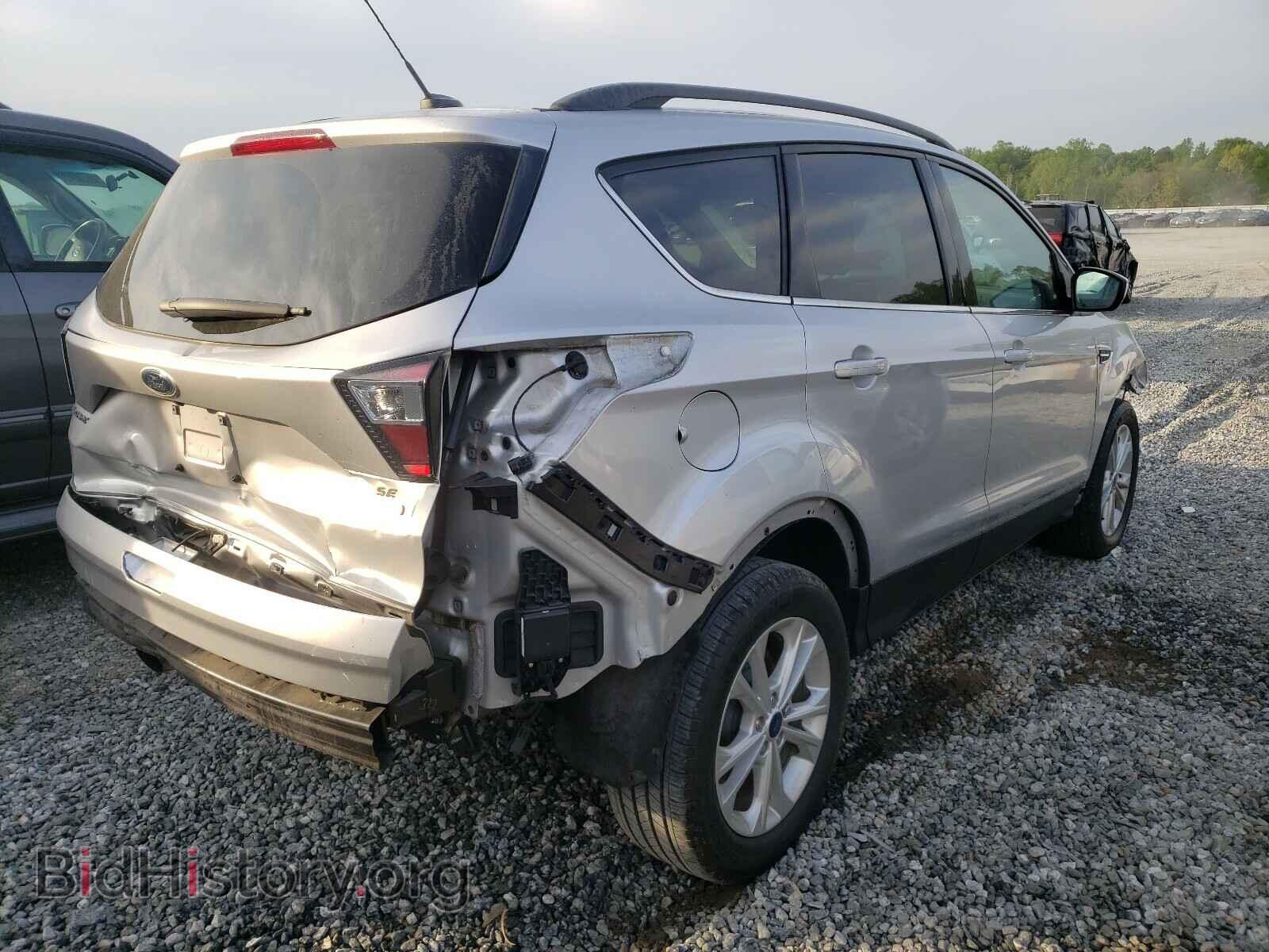 2017 Ford ESCAPE (VIN 1FMCU0GD2HUF02289) — фото 4 из 10