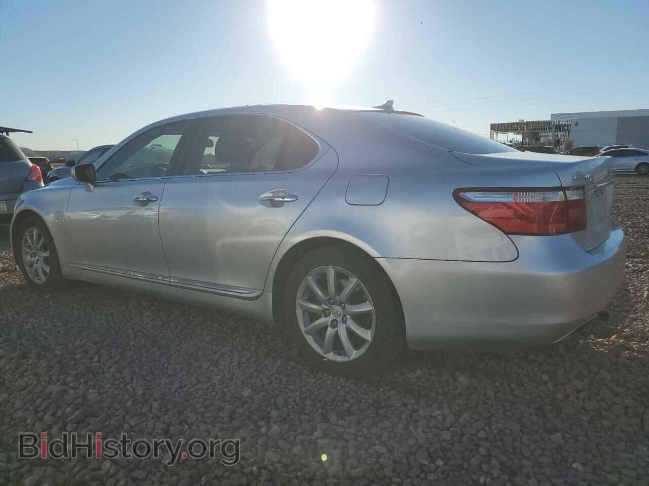 2008 LEXUS LS460 - VIN: JTHGL46F085030900 - Photo 2