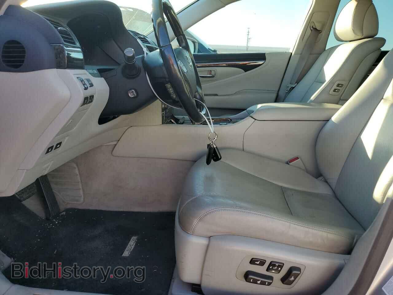 2008 LEXUS LS460 - VIN: JTHGL46F085030900 - Photo 7