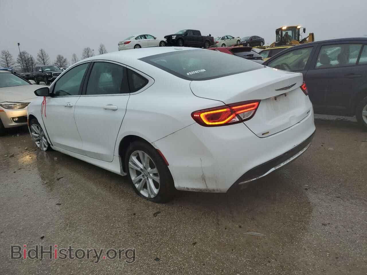 2016 CHRYSLER 200 - VIN: 1C3CCCAB5GN160351 - Фото 2