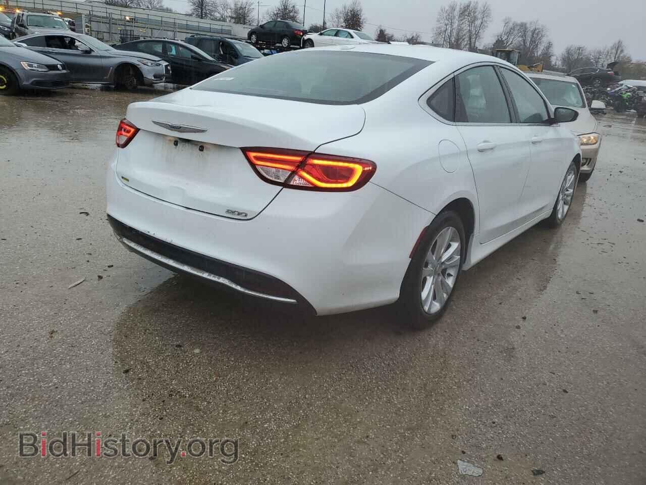 2016 CHRYSLER 200 - VIN: 1C3CCCAB5GN160351 - Фото 3