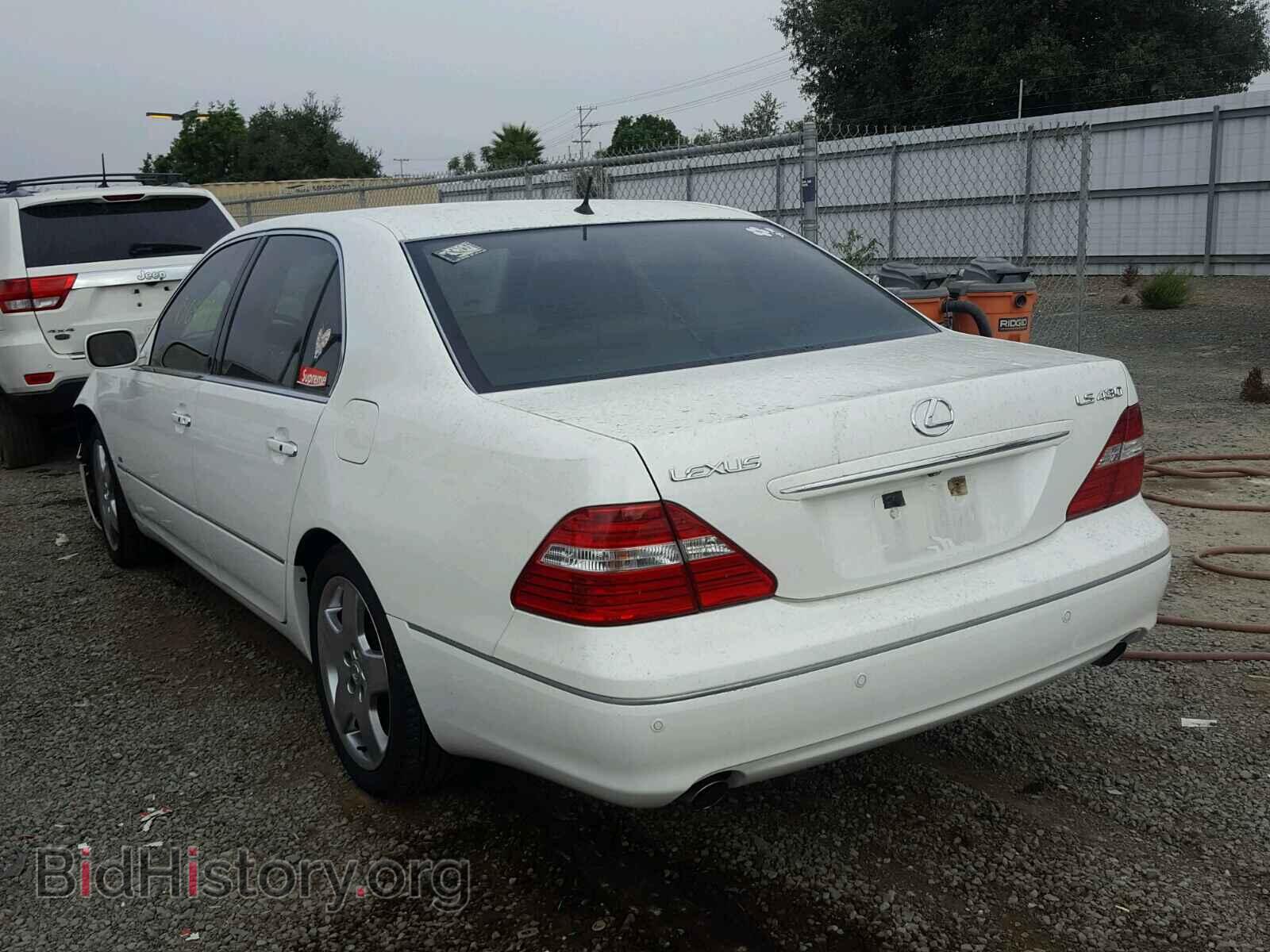 2004 LEXUS LS - VIN: JTHBN36F040132574 - Фото 3