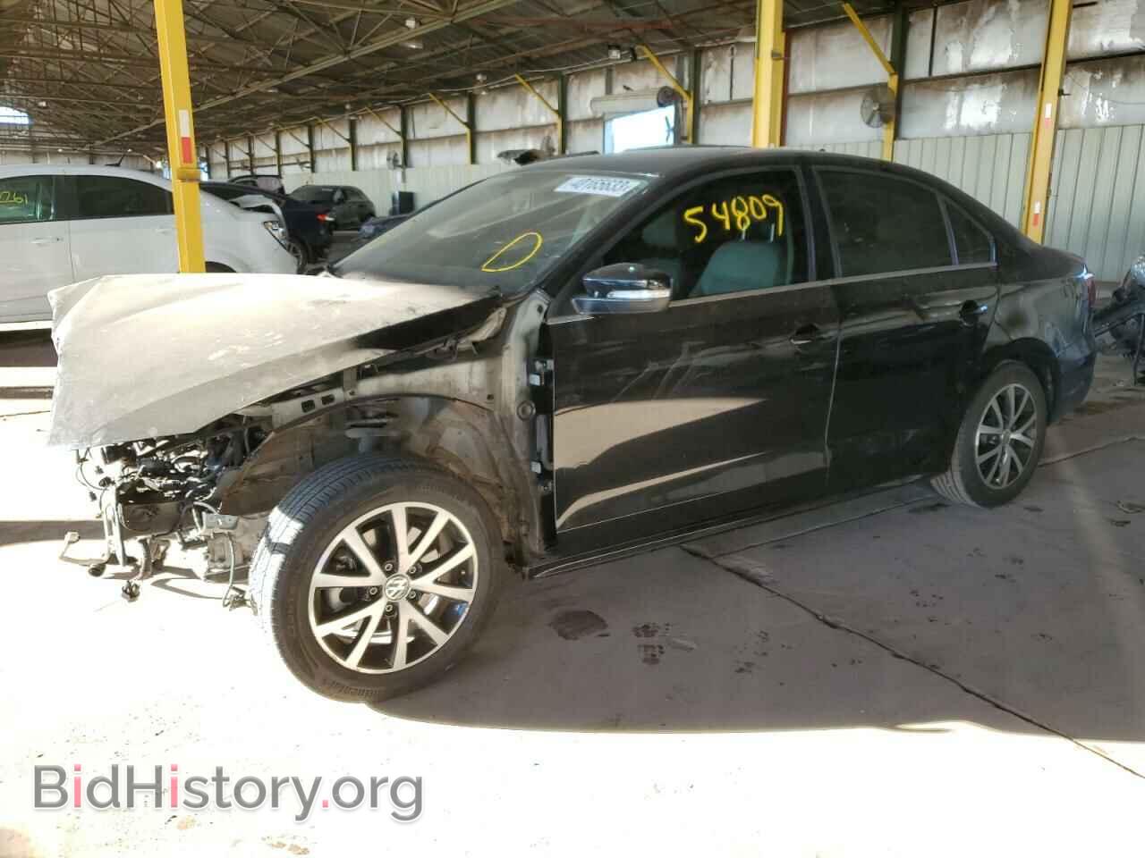 Фотография 3VWDB7AJ9HM275240 - VOLKSWAGEN JETTA 2017