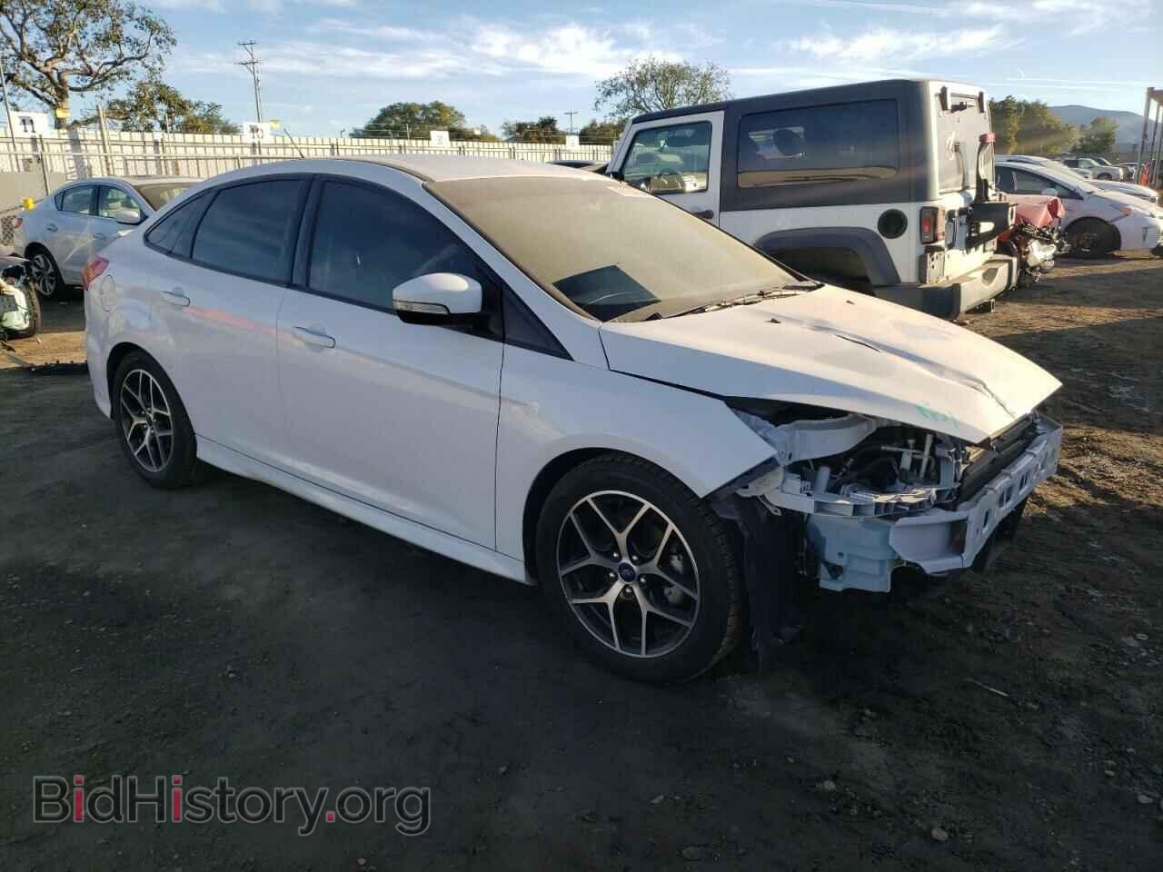 2016 FORD FOCUS - VIN: 1FADP3F28GL387869 - Фото 4