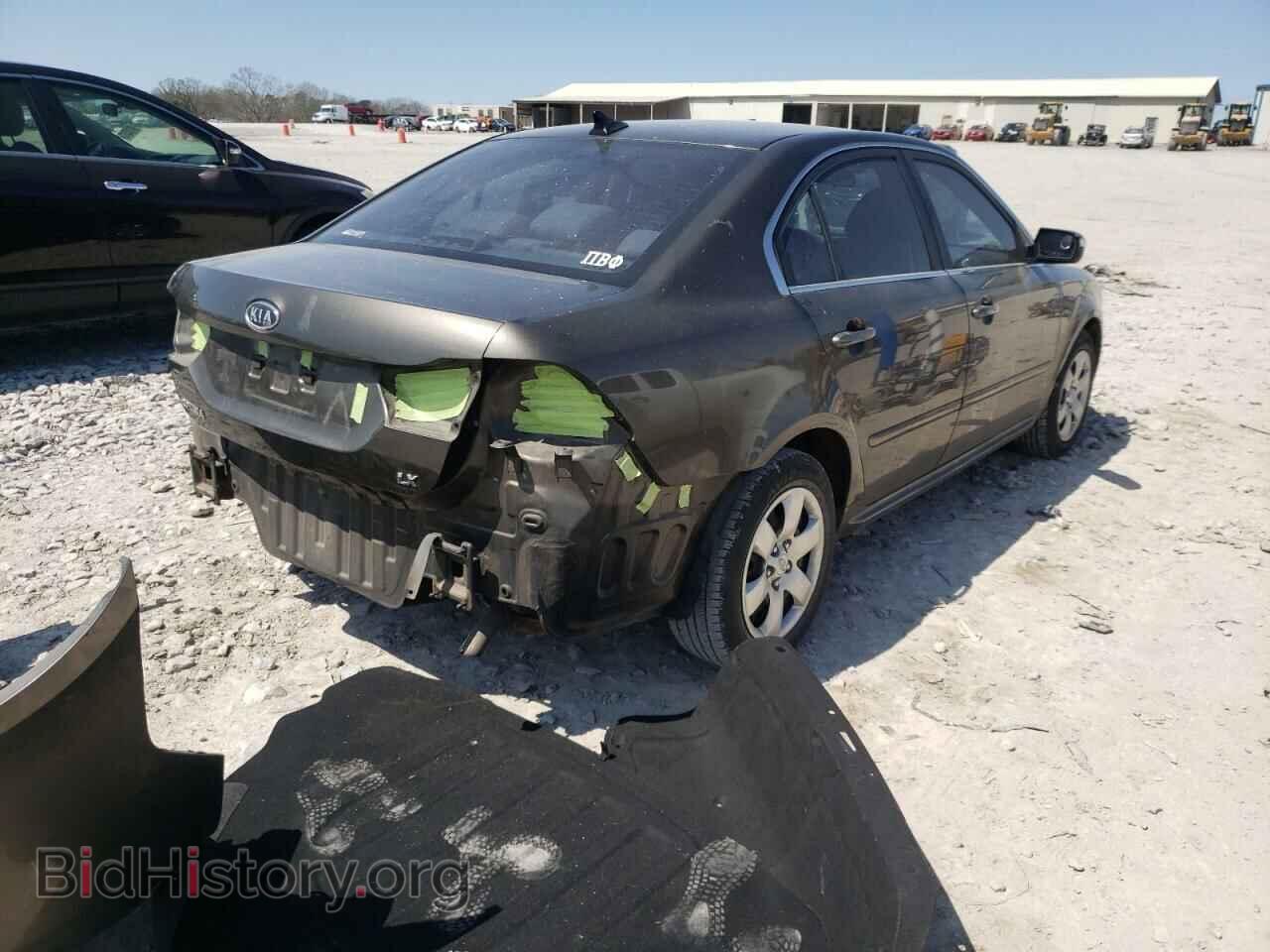 2010 KIA OPTIMA - VIN: KNAGG4A85A5377480 - Photo 4