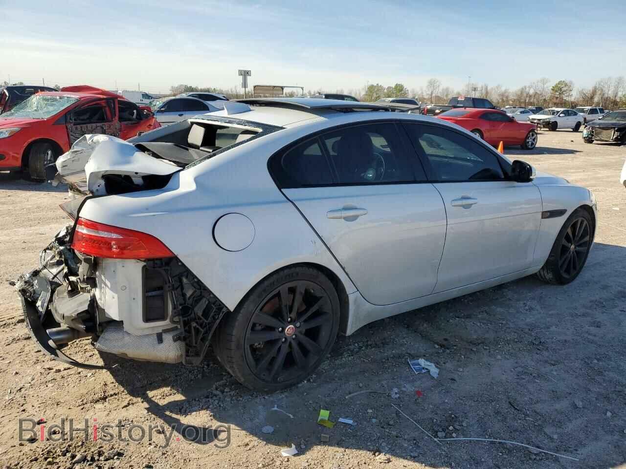 2017 JAGUAR XE - VIN: SAJAE4BV9HA976047 - Фото 3