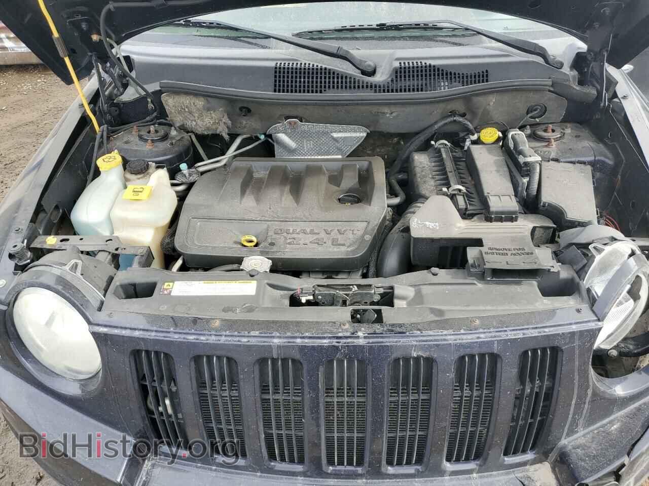 2010 JEEP COMPASS - VIN: 1J4NT1FB7AD671133 - Фото 12
