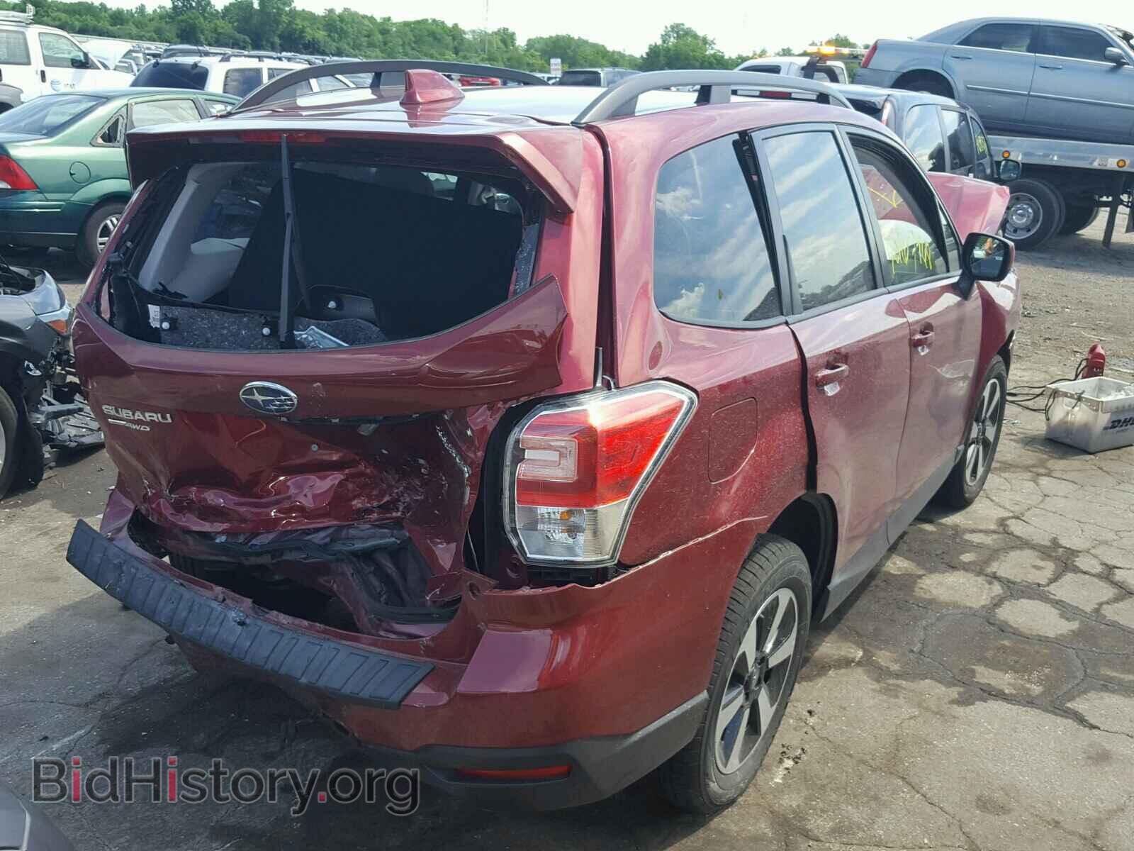 2017 SUBARU FORESTER - VIN: JF2SJAGC3HH805663 - Фото 4