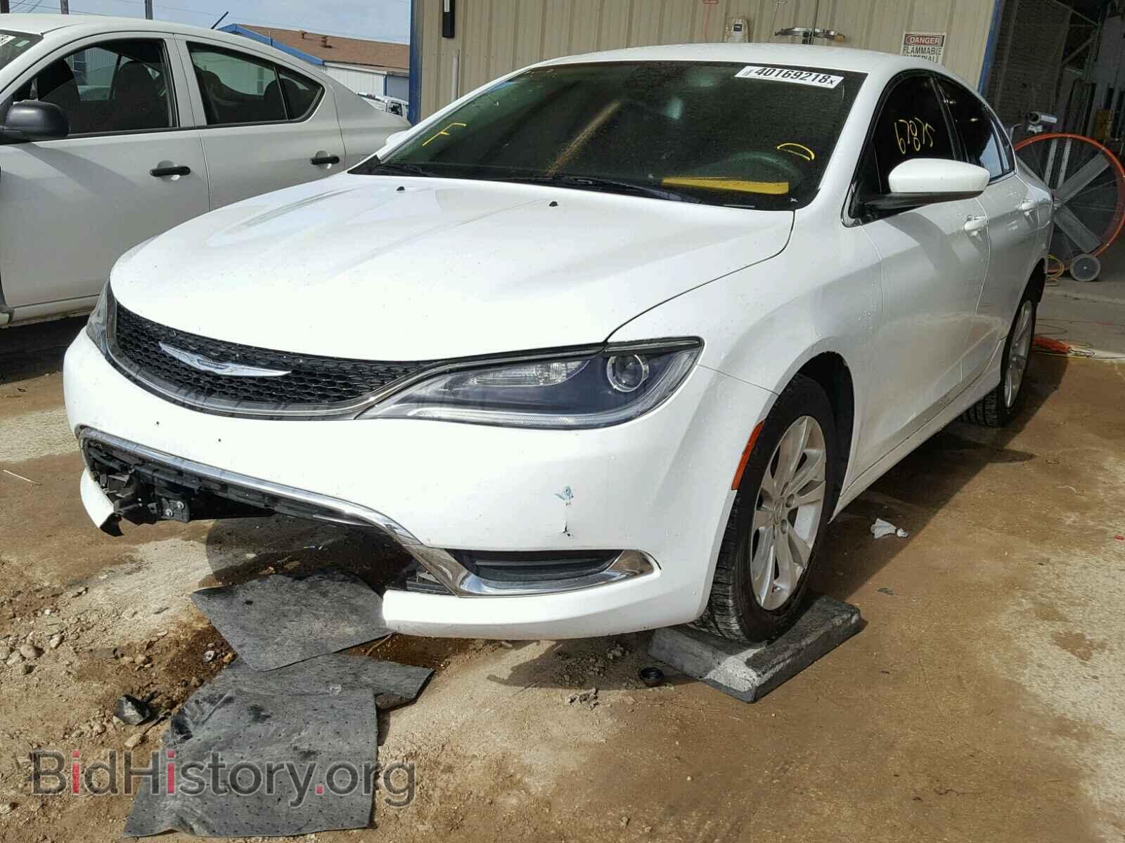 2015 CHRYSLER 200 - VIN: 1C3CCCAB1FN653801 - Photo 2