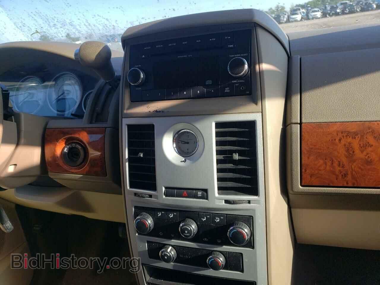 2009 CHRYSLER MINIVAN - VIN: 2A8HR44E69R513321 - Фото 9