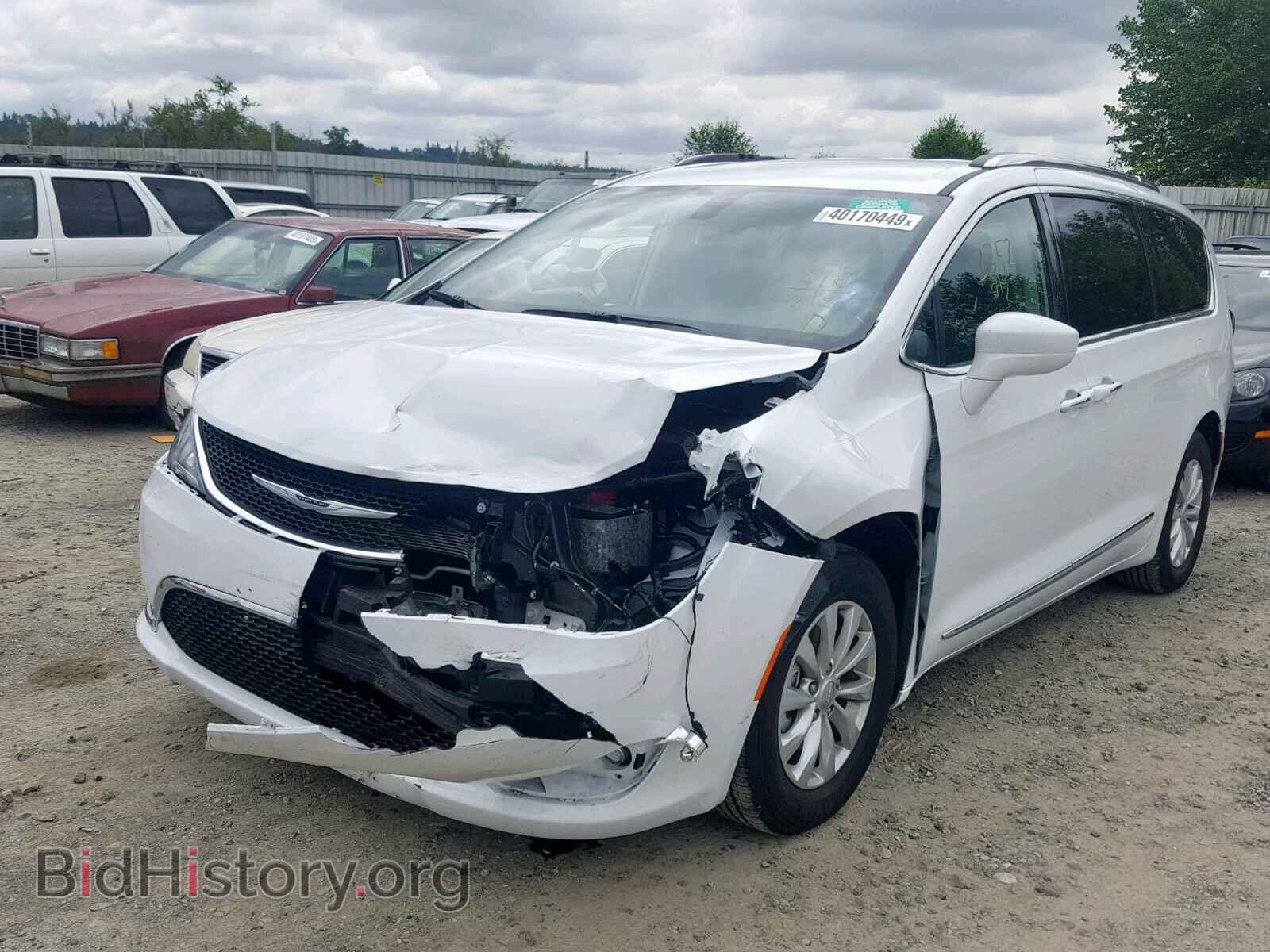 2019 CHRYSLER PACIFICA T - VIN: 2C4RC1BG8KR655126 - Фото 2