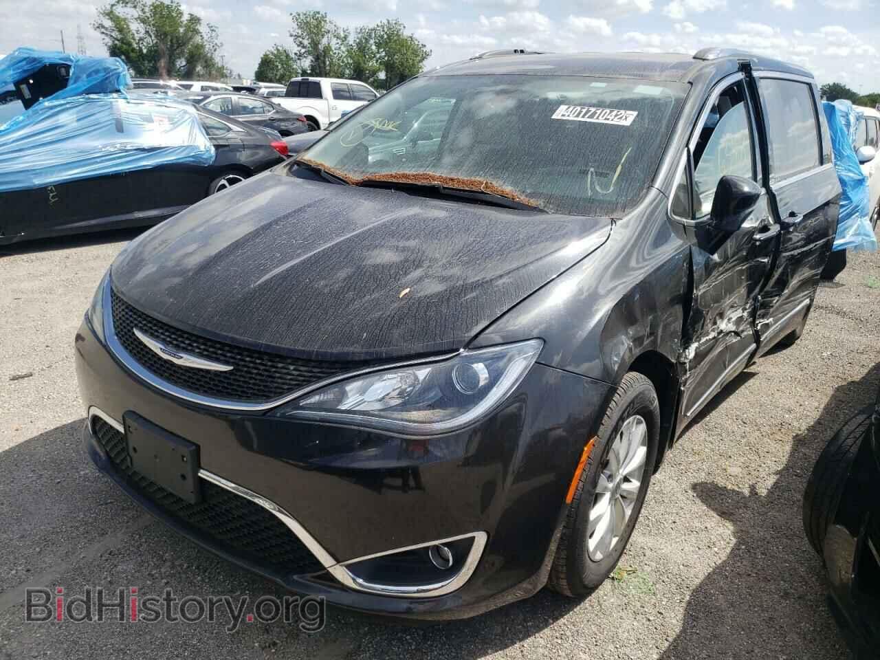 2019 CHRYSLER PACIFICA - VIN: 2C4RC1BG3KR698272 - Фото 2