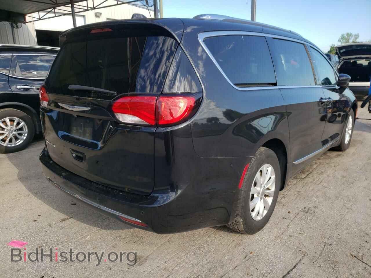 2019 CHRYSLER PACIFICA - VIN: 2C4RC1BG3KR698272 - Фото 4