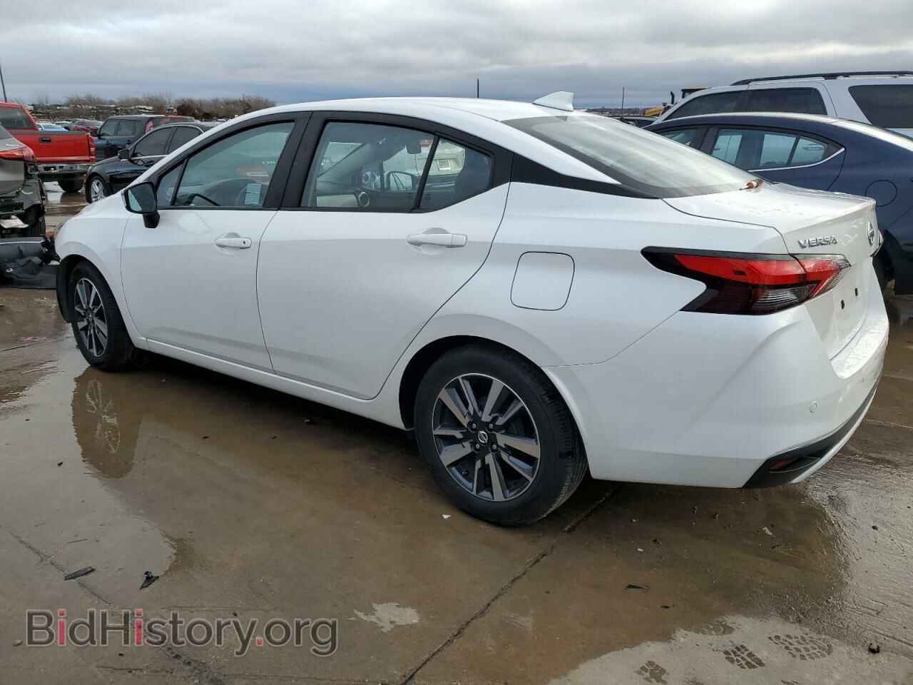 2021 NISSAN VERSA - VIN: 3N1CN8EV4ML866927 - Фото 2