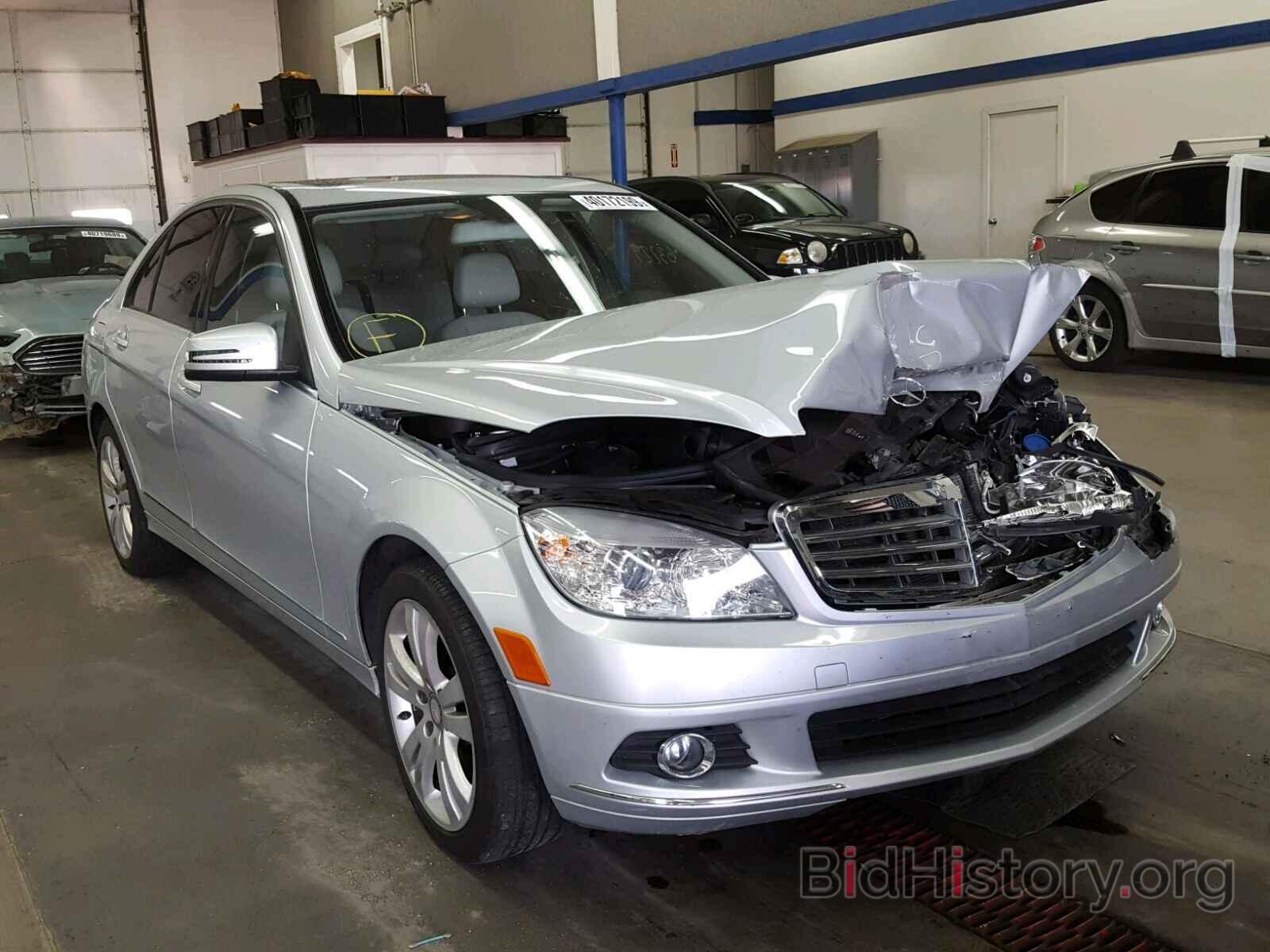 Photo WDDGF5EB1BA467077 - MERCEDES-BENZ C CLASS 2011