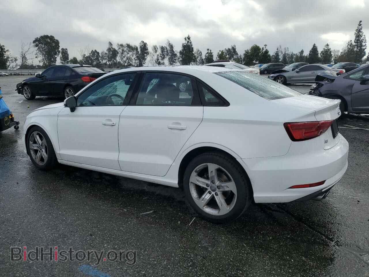 2017 AUDI A3 - VIN: WAUAUGFF7H1036641 - Фото 2