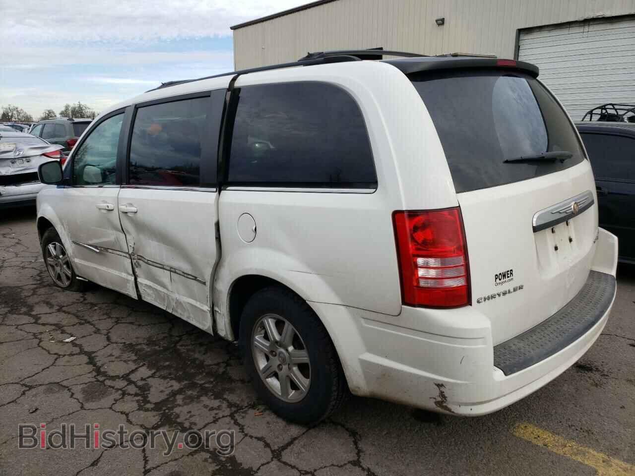 2010 CHRYSLER MINIVAN - VIN: 2A4RR5D19AR214600 - Фото 2