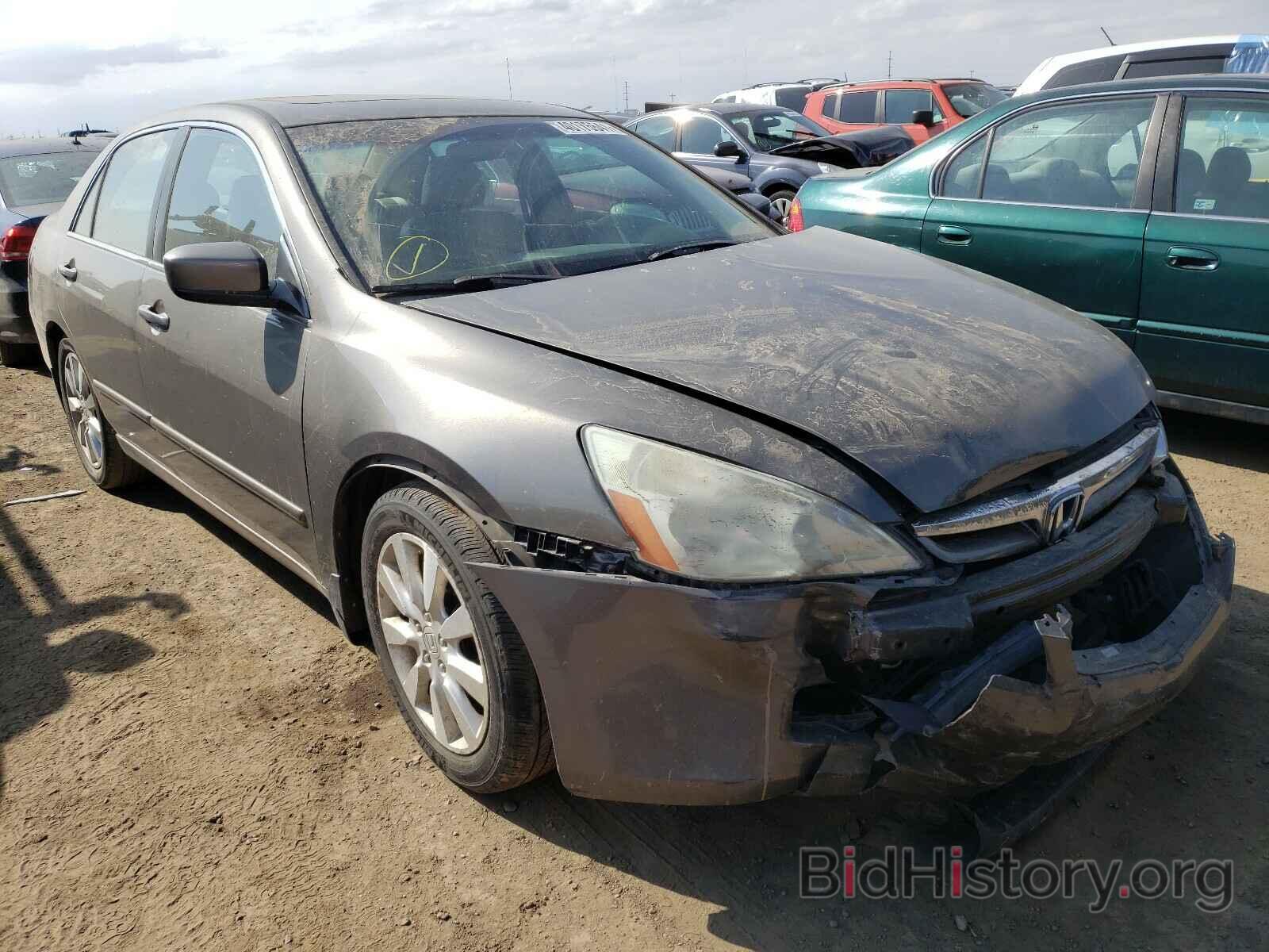 Photo 1HGCM66526A000769 - HONDA ACCORD 2006