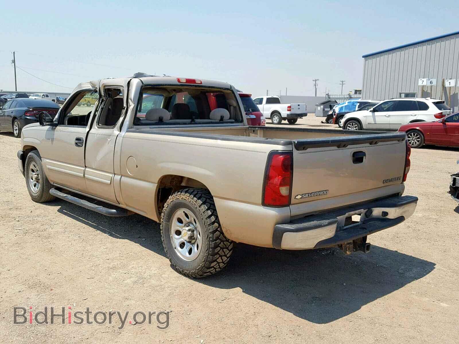 2005 CHEVROLET SILVERADO - VIN: 2GCEC19V051294321 - Фото 3