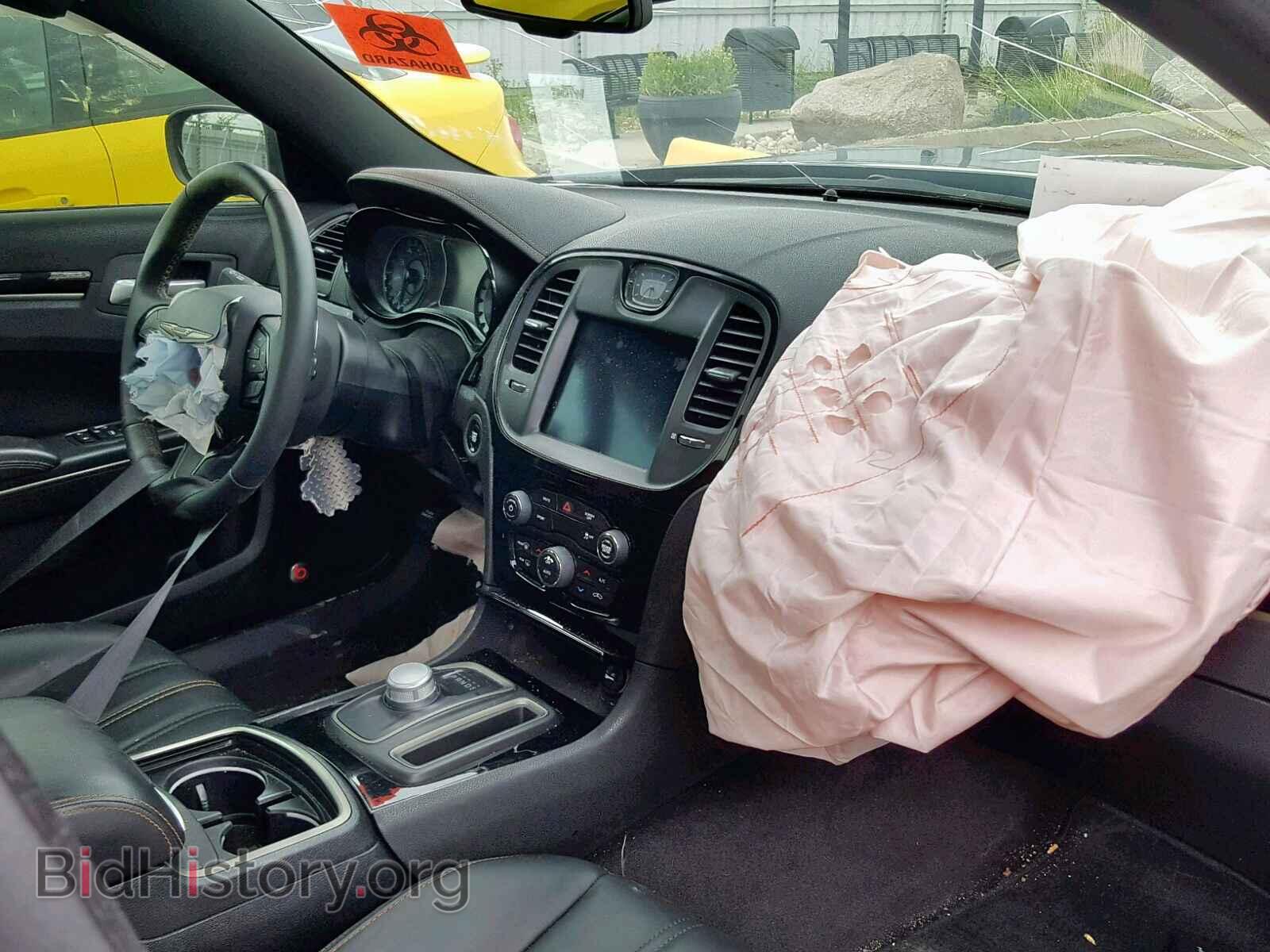 2017 CHRYSLER 300 - VIN: 2C3CCABG0HH655419 - Фото 5