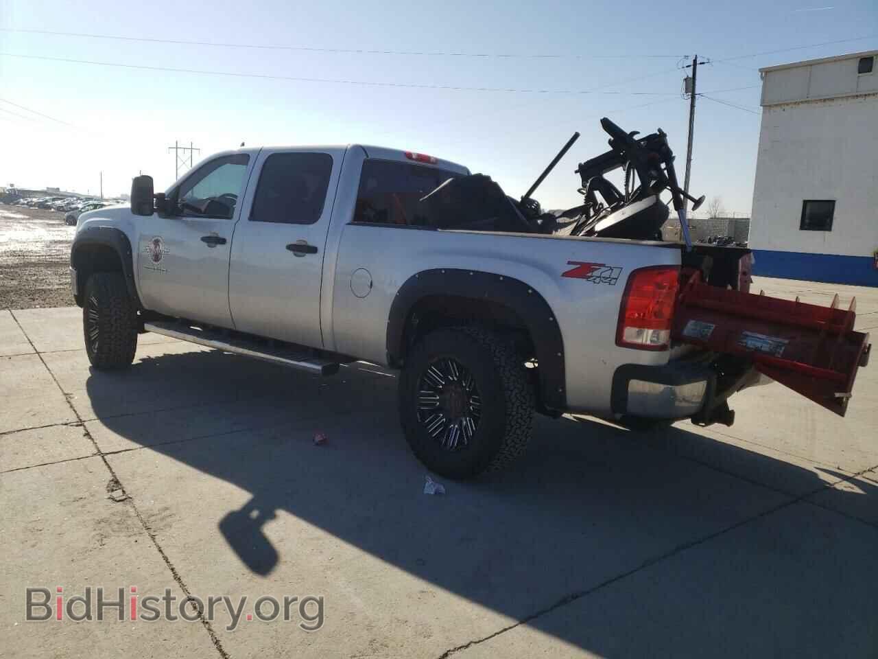 2013 GMC SIERRA - VIN: 1GT120C80DF105771 - Фото 2