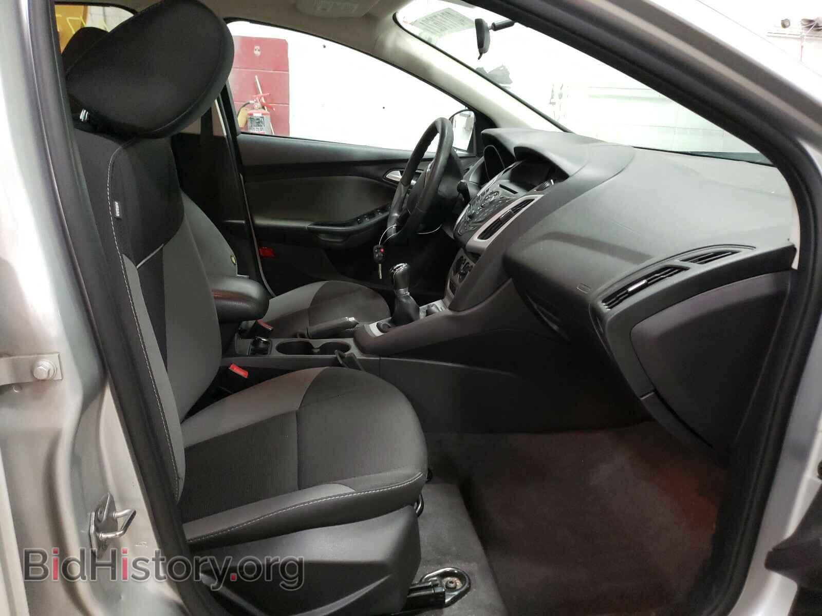 2014 FORD FOCUS - VIN: 1FADP3F2XEL363103 - Фото 5