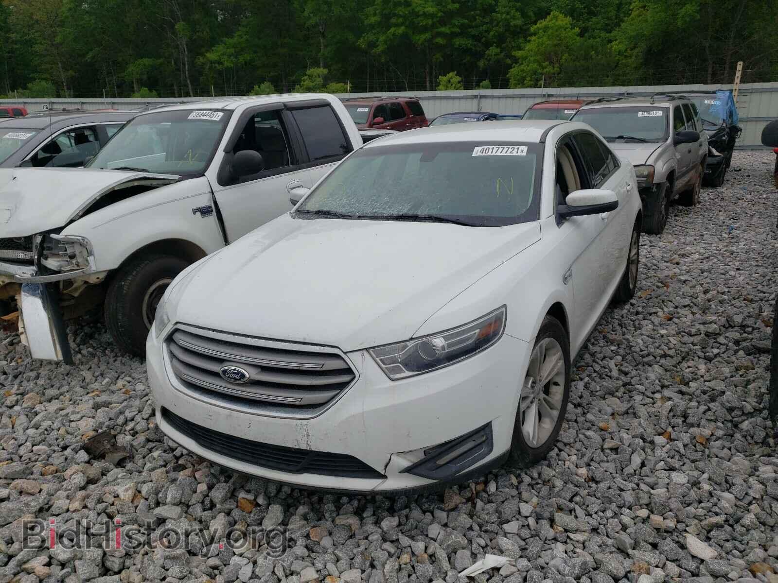 2015 FORD TAURUS - VIN: 1FAHP2E88FG160903 - Фото 2