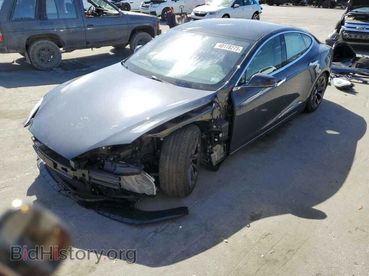 Фотография 5YJSA1E23LF397229 - TESLA MODEL S 2020