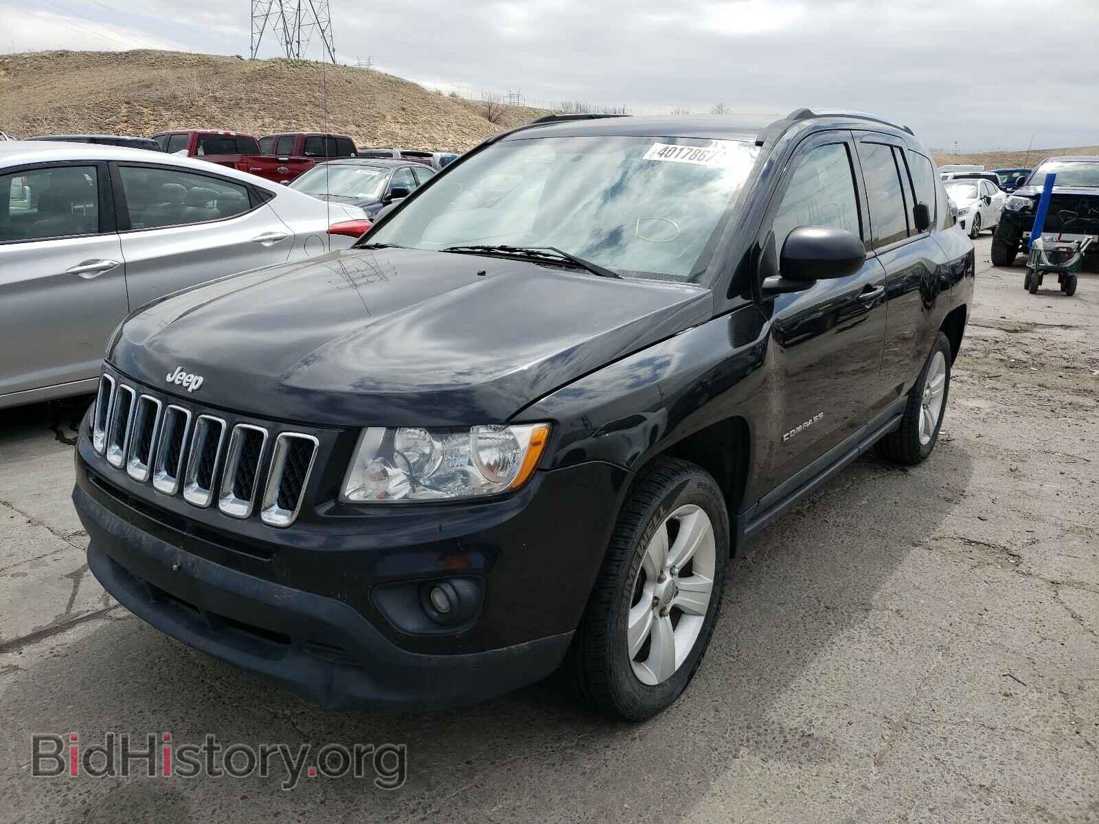 2011 JEEP COMPASS - VIN: 1J4NF1FB8BD167232 - Фото 2