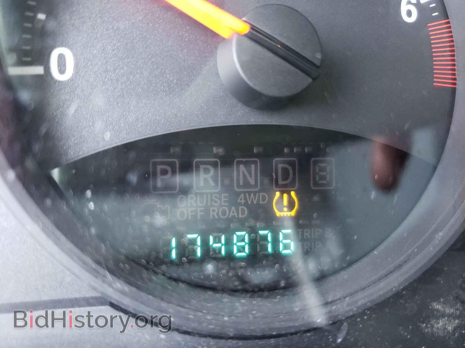 2011 JEEP COMPASS - VIN: 1J4NF1FB8BD167232 - Фото 8