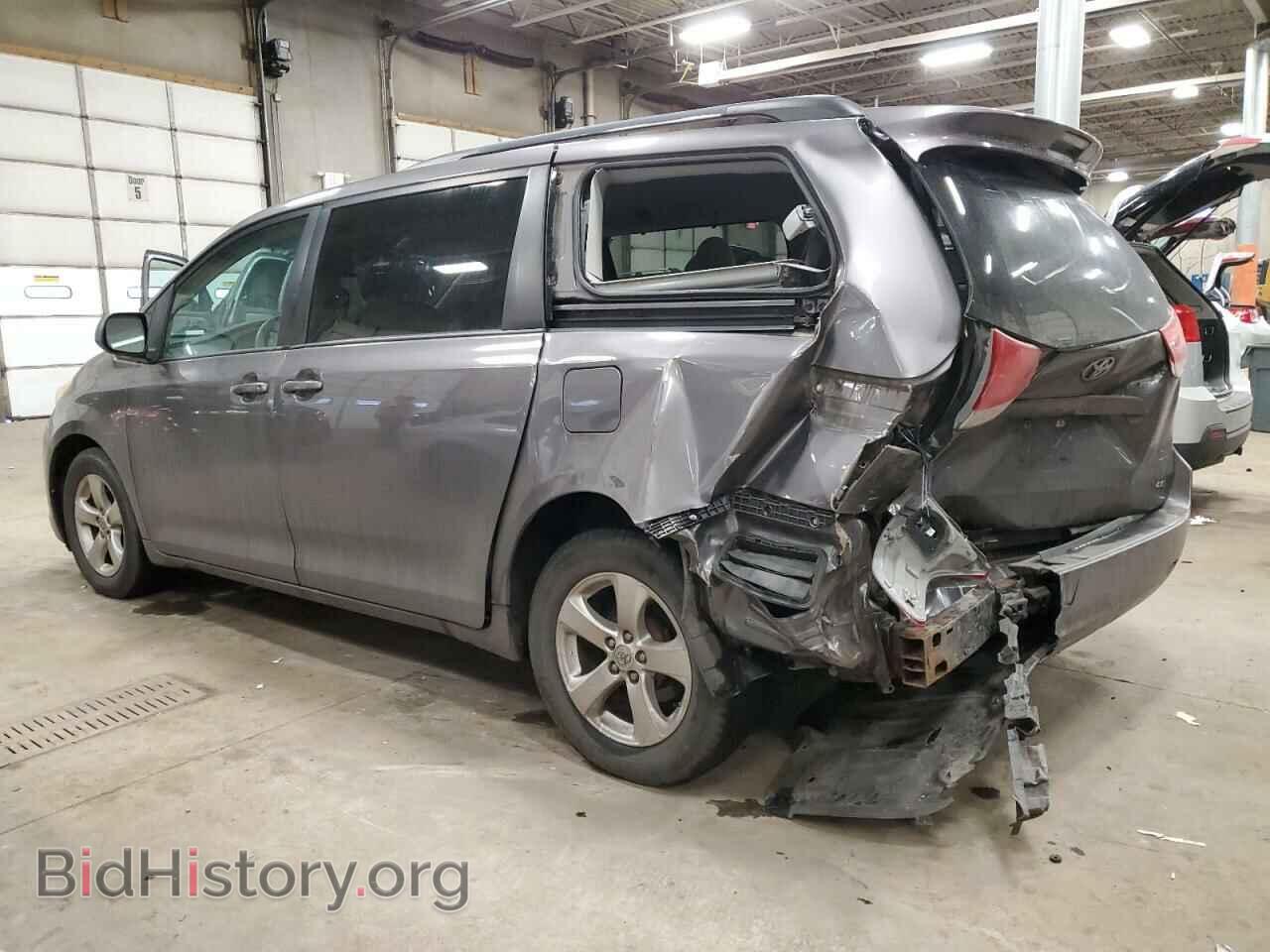 2011 TOYOTA All Models - VIN: 5TDKK3DC6BS171960 - Фото 2