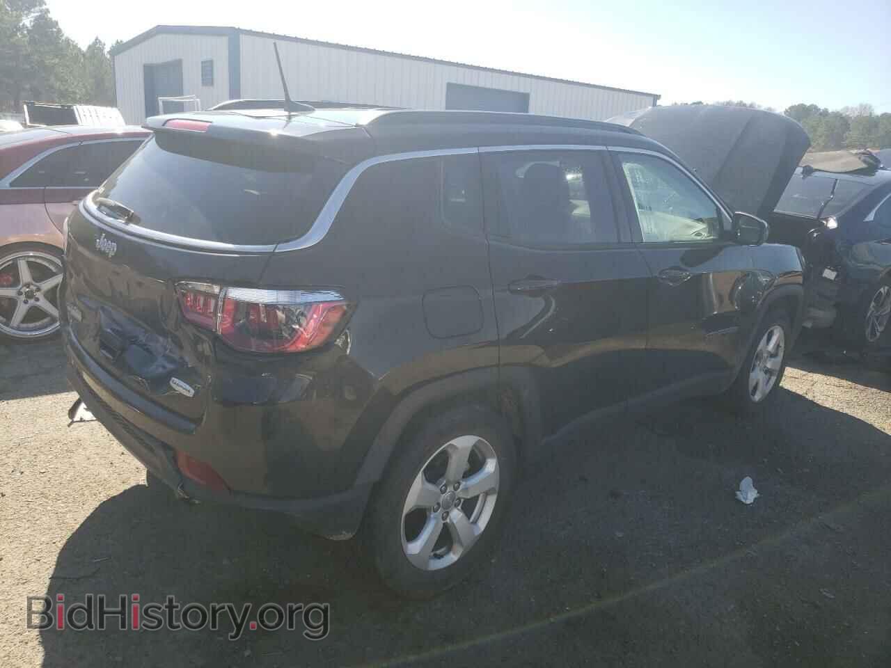 2019 JEEP COMPASS - VIN: 3C4NJCBB7KT743408 - Фото 3