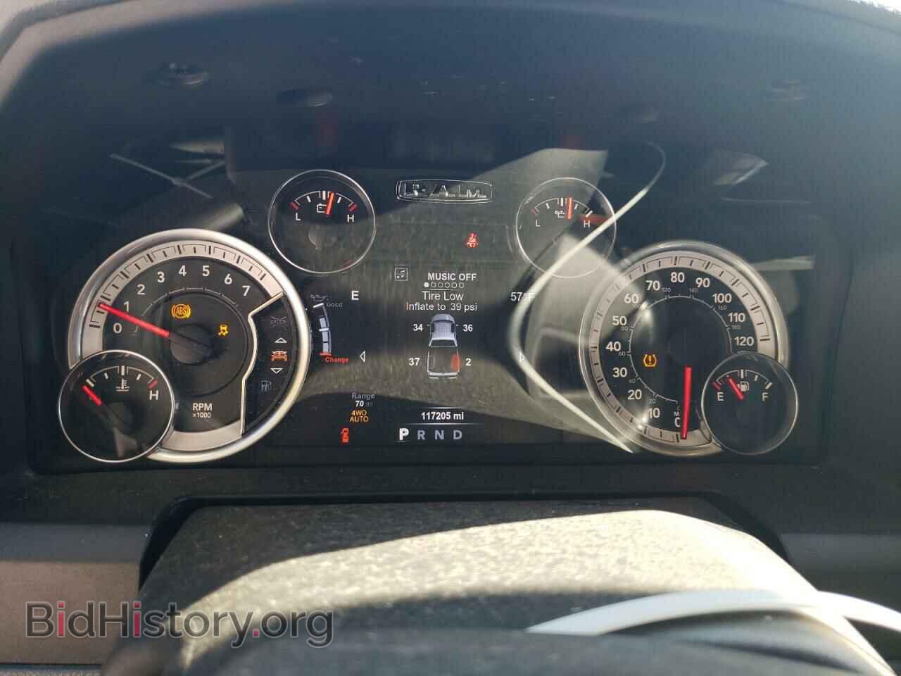 2018 RAM 1500 - VIN: 1C6RR7GG8JS247336 - Photo 9