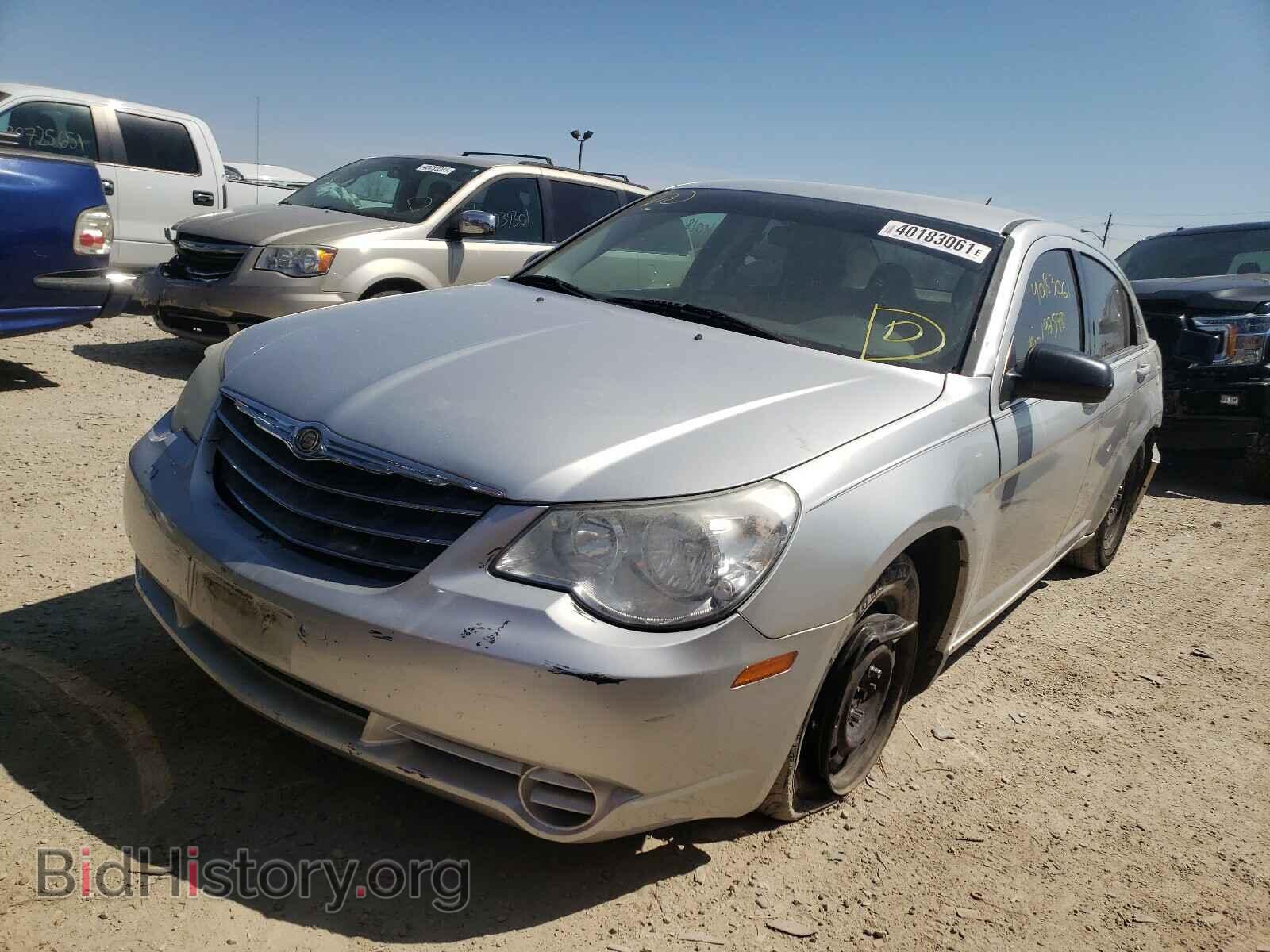 2010 CHRYSLER SEBRING - VIN: 1C3CC4FB0AN211535 - Фото 2