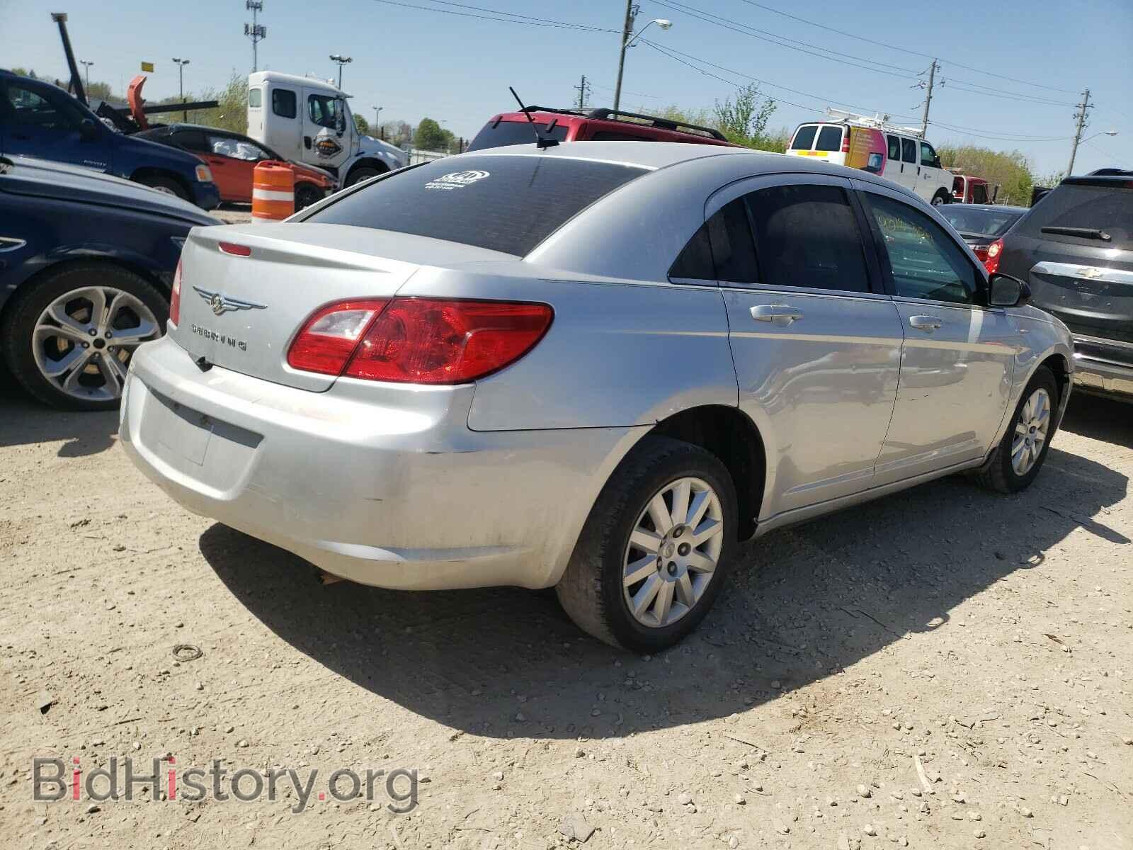 2010 CHRYSLER SEBRING - VIN: 1C3CC4FB0AN211535 - Фото 4