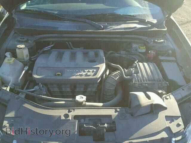 2011 CHRYSLER 200 - VIN: 1C3BC2EB2BN575832 - Photo 7
