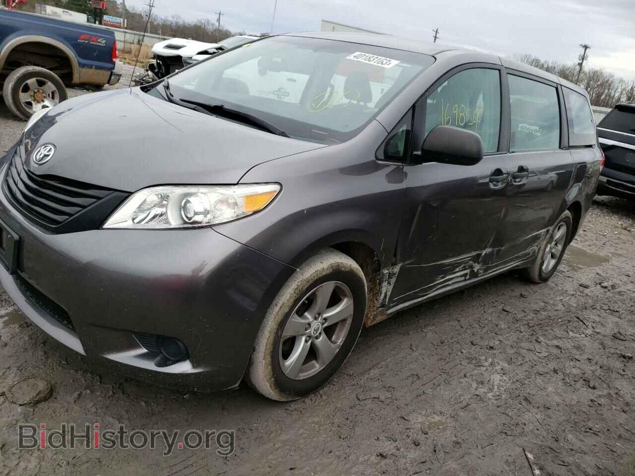 Фотография 5TDKA3DC5BS003309 - TOYOTA SIENNA 2011