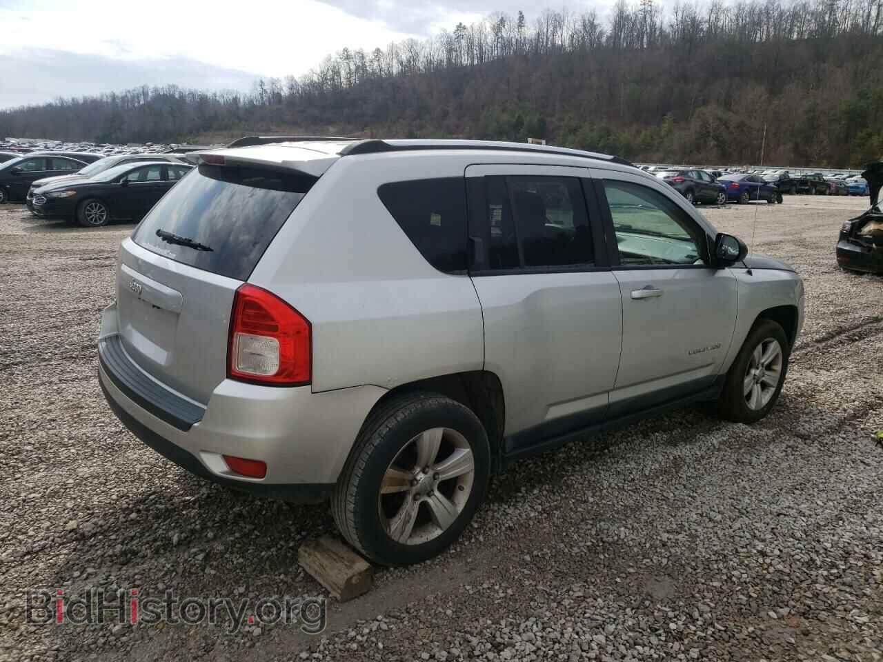 2011 JEEP COMPASS - VIN: 1J4NF1FBXBD136550 - Photo 3